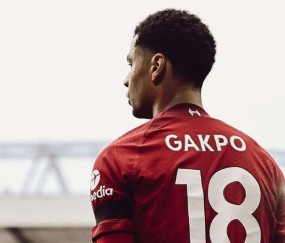 三队喜迎大礼！争五小循环，切尔西率先登场，曼联进欧冠应无忧