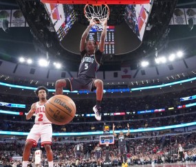 坎宁安18+9+13杜伦26+13 活塞擒公牛5连胜