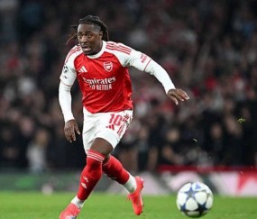 重击！阿森纳中场核心埃泽或将伤缺4-6周 三线作战下阿尔特塔面临抉择